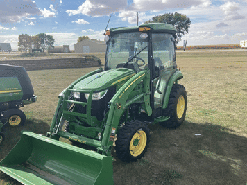 Main image John Deere 3039R