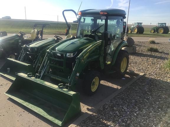 Image of John Deere 3039R equipment image 1