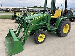 2022 John Deere 3039R Equipment Image0