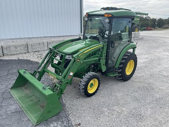 Image of John Deere 3039R equipment image 1