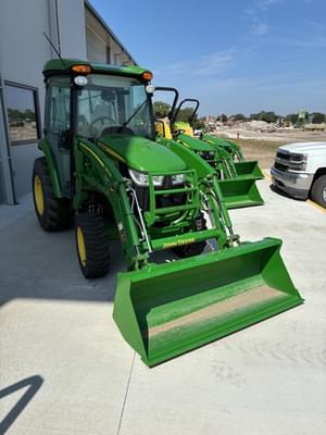 2022 John Deere 3039R Image