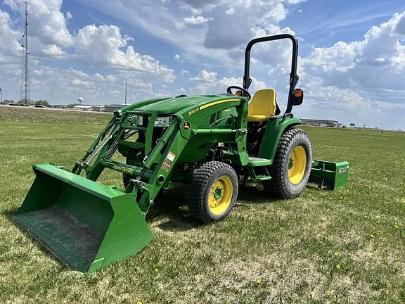 Image of John Deere 3039R Primary image