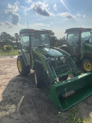 Main image John Deere 3039R