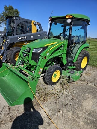 Main image John Deere 3039R