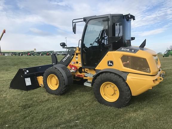 Image of John Deere 304G equipment image 2