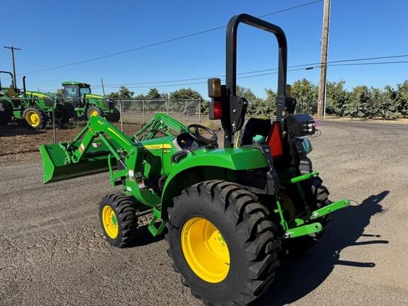 Image of John Deere 3043D equipment image 1