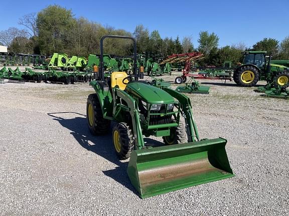 Image of John Deere 3043D equipment image 3