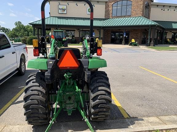 Image of John Deere 3043D equipment image 1