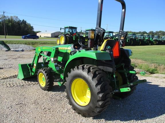 Image of John Deere 3043D equipment image 2
