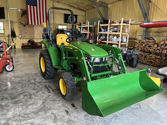 Image of John Deere 3043D equipment image 1