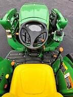 Image of John Deere 3043D equipment image 3