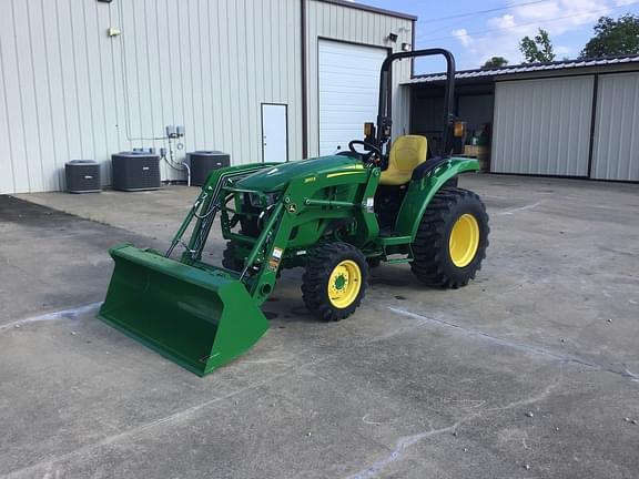 Image of John Deere 3043D equipment image 1