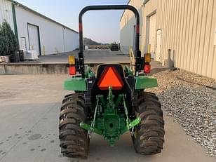 Main image John Deere 3043D 4