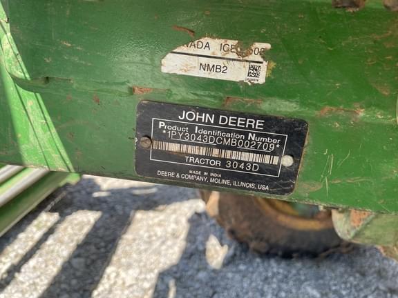 Image of John Deere 3043D equipment image 1