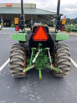 Image of John Deere 3043D equipment image 4