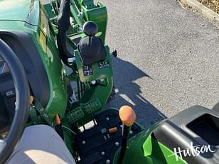 Main image John Deere 3043D 14