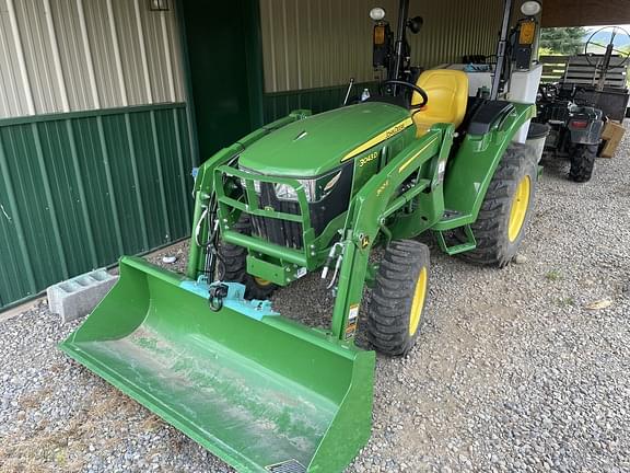 Image of John Deere 3043D equipment image 2