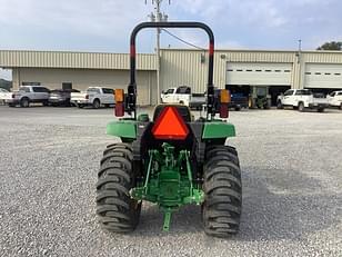 Main image John Deere 3043D 3