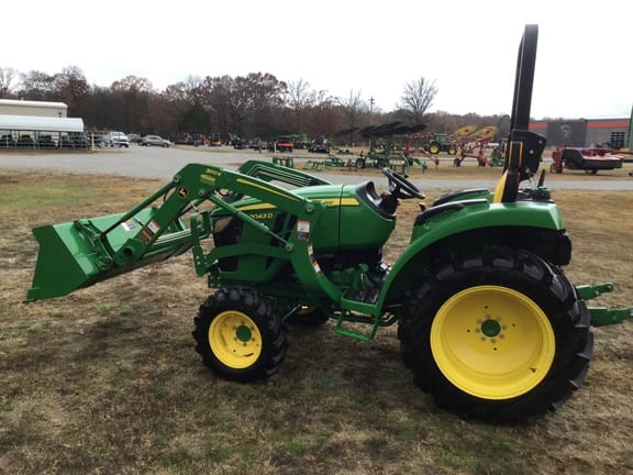2022 John Deere 3043D Equipment Image0