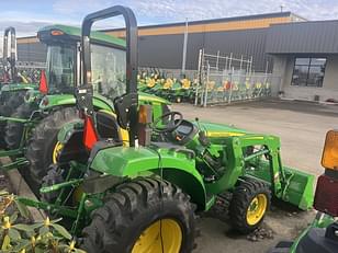 Main image John Deere 3043D 4