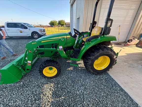 Image of John Deere 3043D Primary image