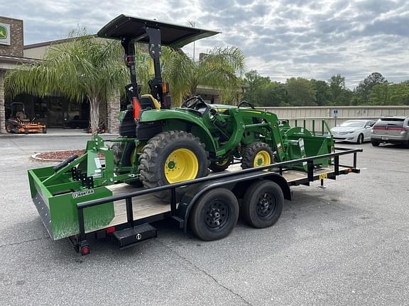 Image of John Deere 3043D equipment image 3