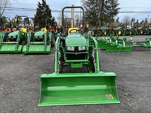 Main image John Deere 3043D 7