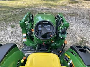 Main image John Deere 3043D 9