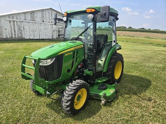 Image of John Deere 3046R Primary image