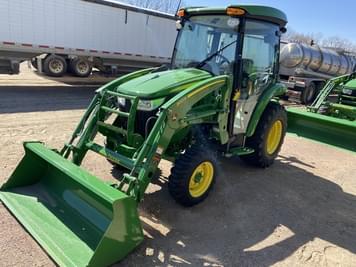 Main image John Deere 3046R