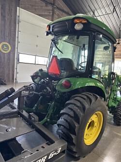 Image of John Deere 3046R equipment image 2