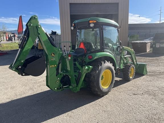 Image of John Deere 3046R equipment image 2