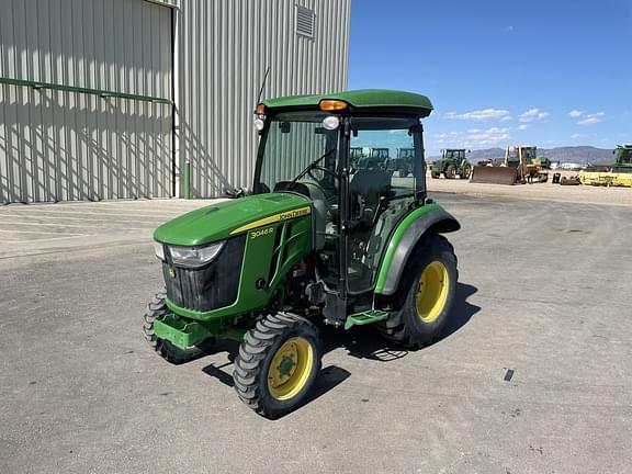 Image of John Deere 3046R Primary image