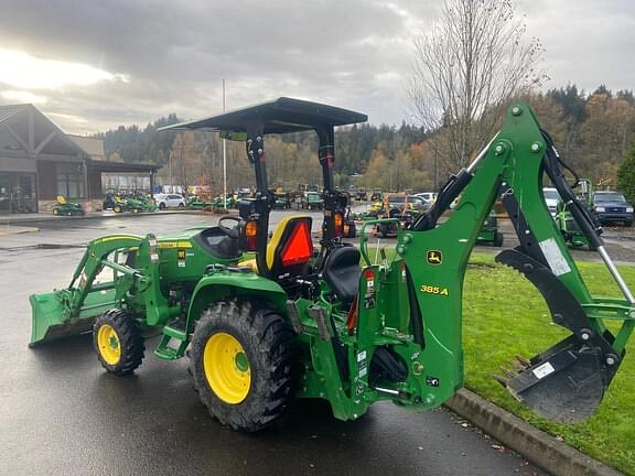 Image of John Deere 3046R equipment image 1