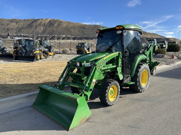 2022 John Deere 3046R Equipment Image0
