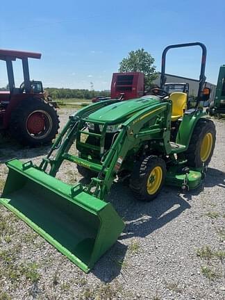 Image of John Deere 3046R Primary image