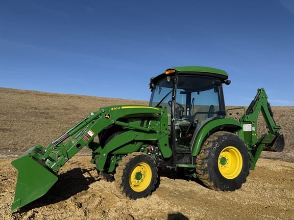 2022 John Deere 3046R Equipment Image0