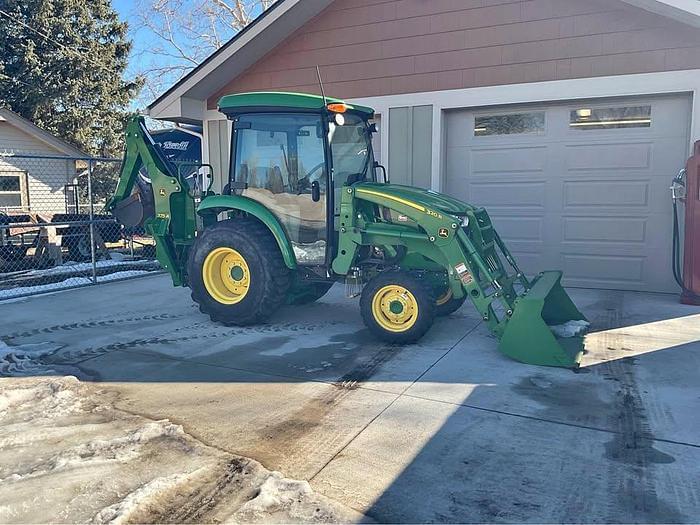 Image of John Deere 3046R Primary image