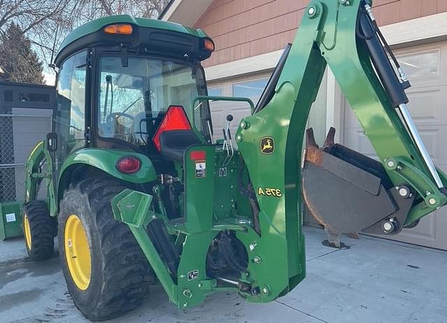 Image of John Deere 3046R equipment image 2
