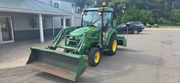 Image of John Deere 3046R Primary image
