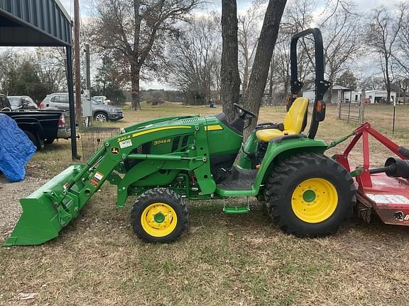 Image of John Deere 3046R Primary image