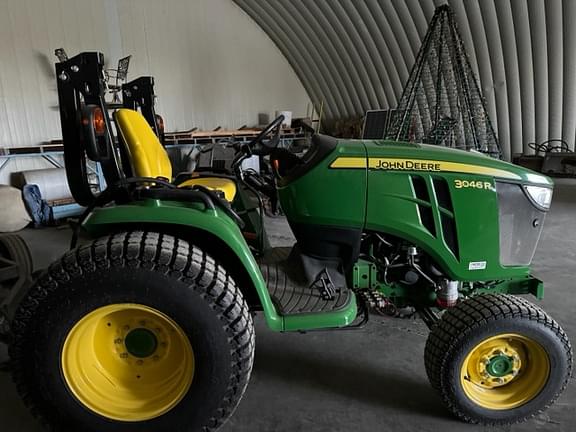 Image of John Deere 3046R Primary image