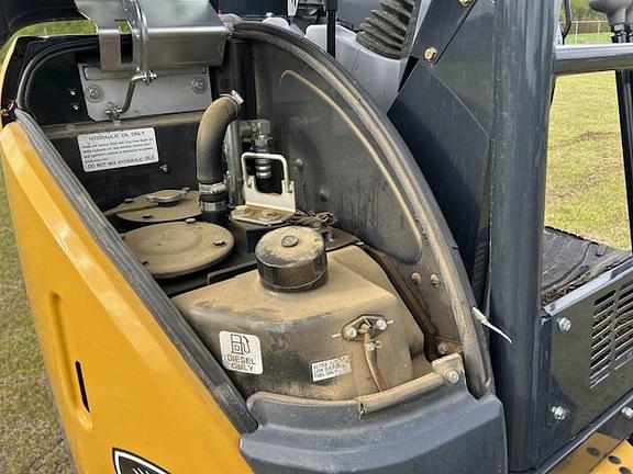 Image of John Deere 30G equipment image 3