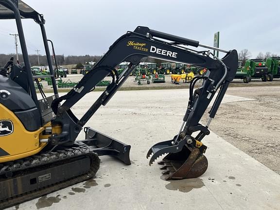 Image of John Deere 30G equipment image 1