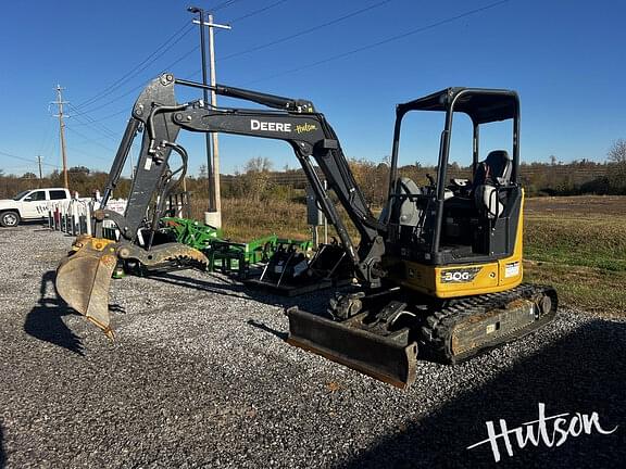 Image of John Deere 30G equipment image 1