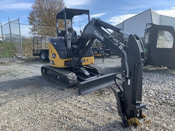 Image of John Deere 30G equipment image 2