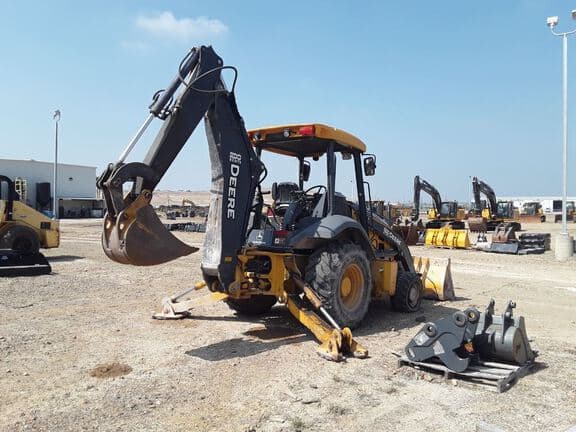 Image of John Deere 310L EP equipment image 4