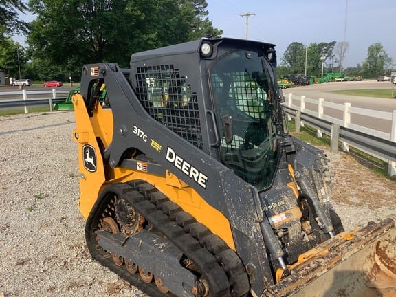 2022 John Deere 317G Equipment Image0
