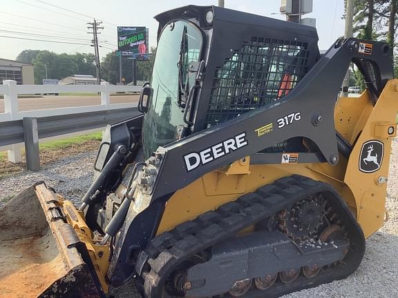 Image of John Deere 317G equipment image 1
