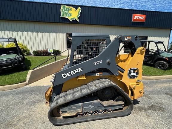 Image of John Deere 317G equipment image 1
